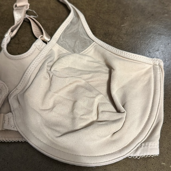 Wacoal Nude Racerback Center-Front Closure Underwire Bra 32C - Picture 4 of 6